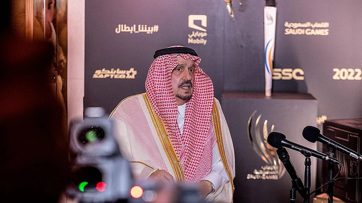 أمير منطقة الرياض فيصل بن بندر بن عبدالعزيز