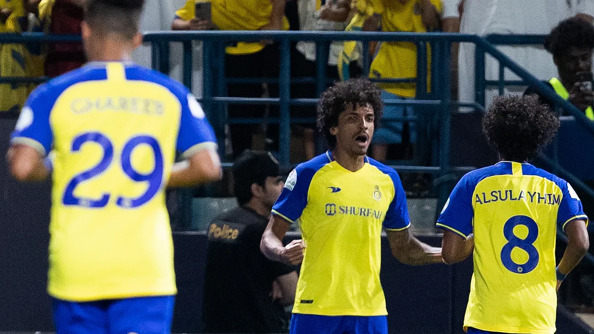 لويس جوستافو لاعب نادي النصر