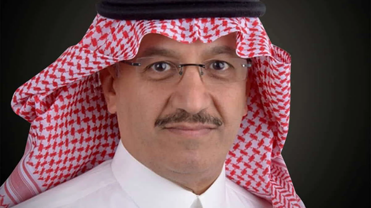 وزير التعليم يوسف عبدالله البنيان