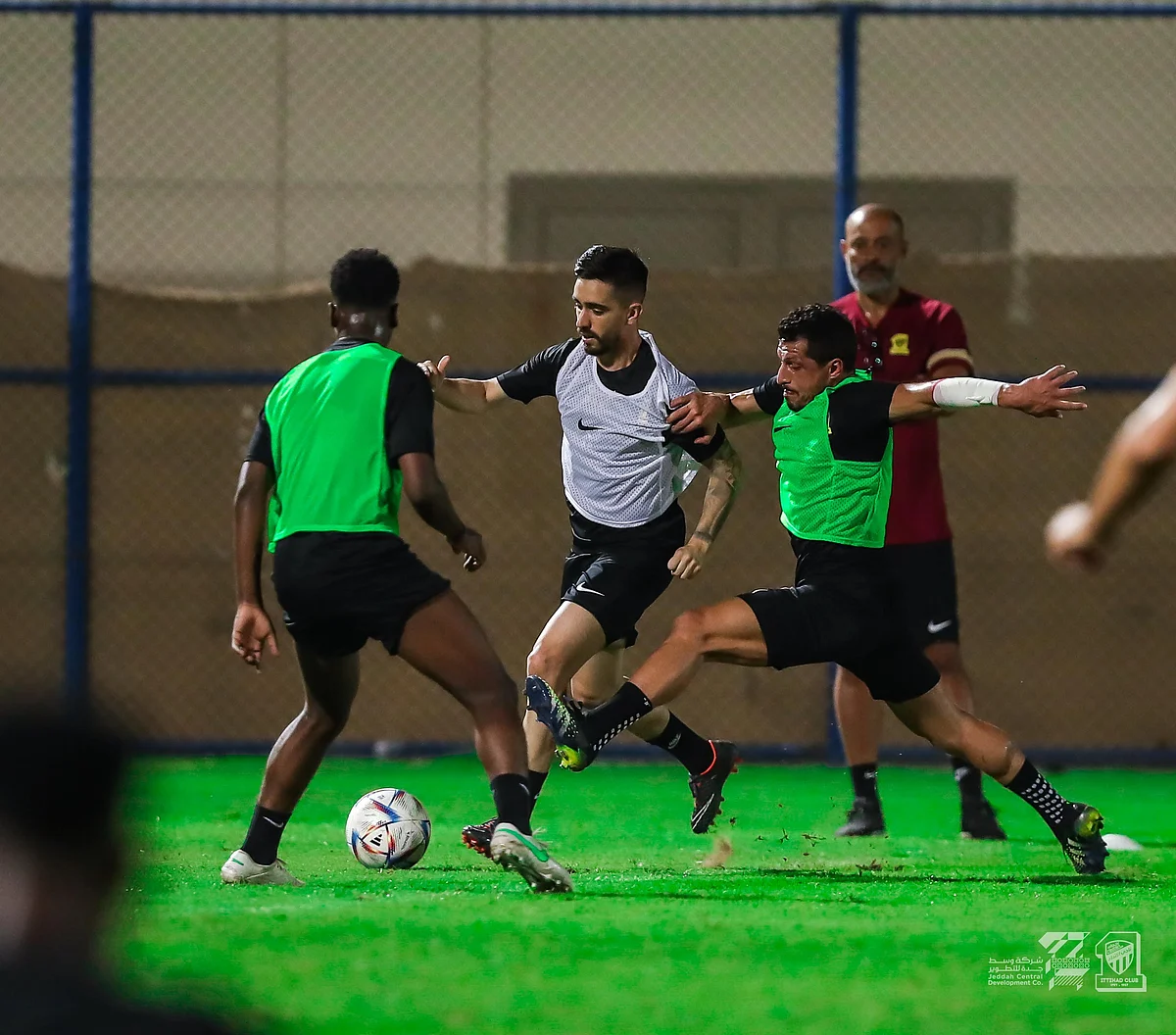 "الاتحاد" يختتم تحضيراته لملاقاة "الفيحاء" وديًّا في دبي