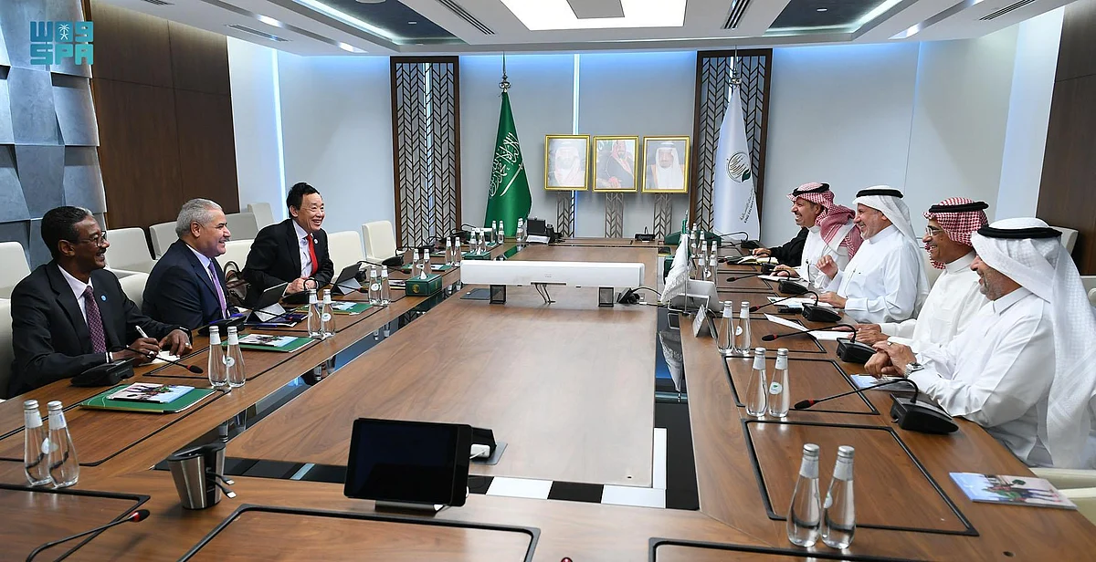 رئيس "الفاو" يشيد بالجهود الإنسانية الكبيرة للمملكة في مختلف دول العالم