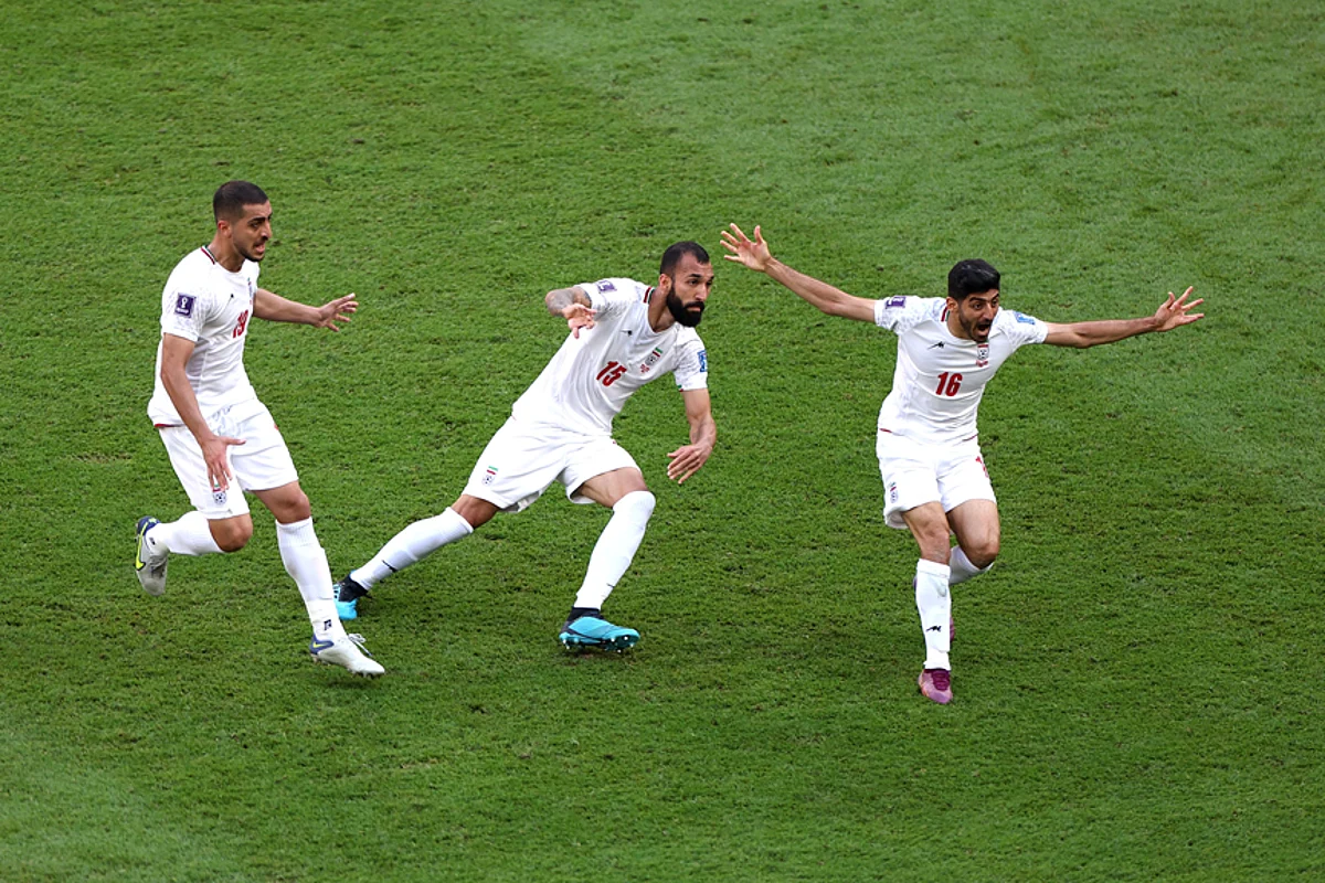 كأس العالم قطر 2022.. منتخب إيران يقتنص فوزًا ثمينًا في الوقت بدل الضائع من ويلز