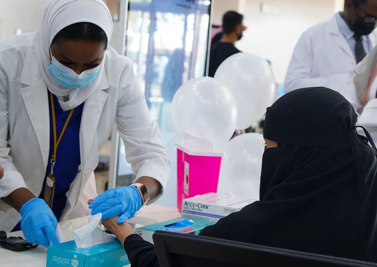 الخدمات الطبية بـ"الداخلية" تنظم فعاليات توعوية في اليوم العالمي للسكري