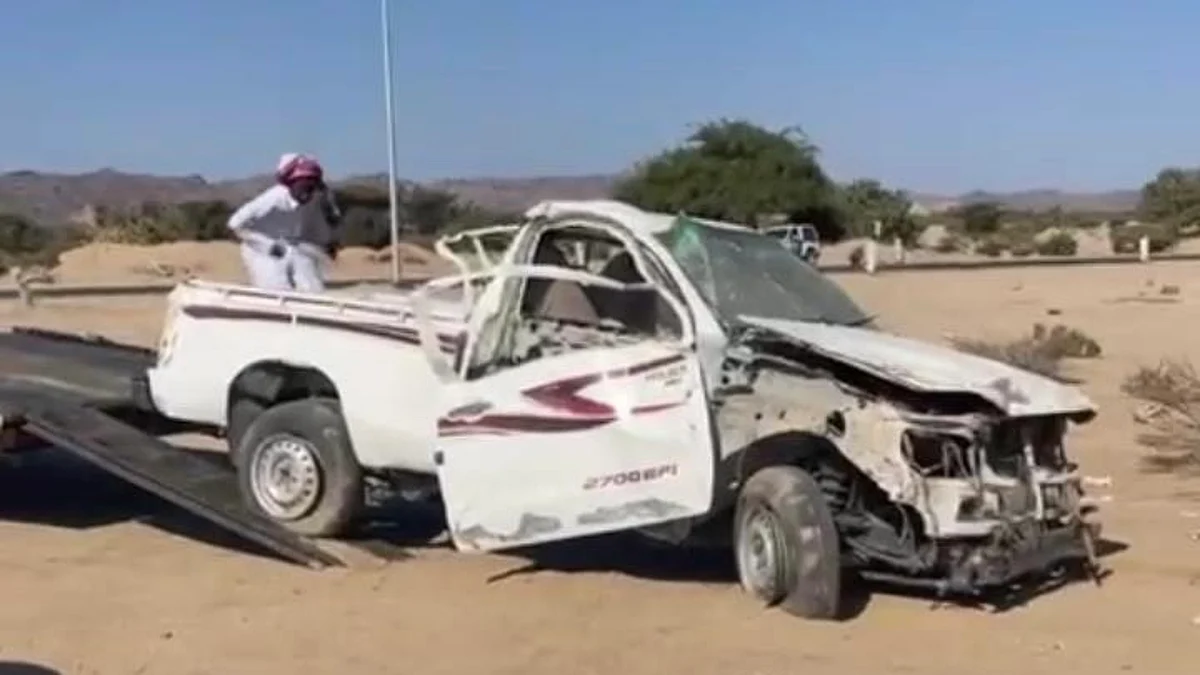 عسير.. حادث ثلاثي يتسبب بوفاة طالب وإصابة آخر بـ"عماير الأمواه"