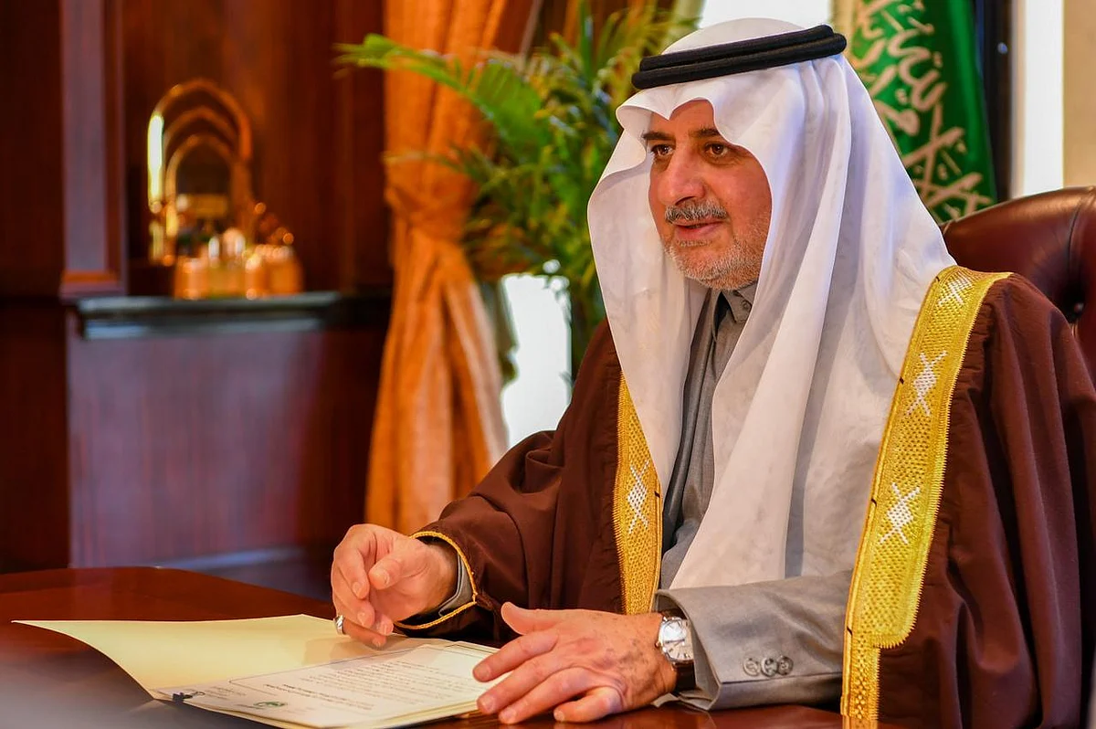 أمير منطقة تبوك فهد بن سلطان بن عبدالعزيز