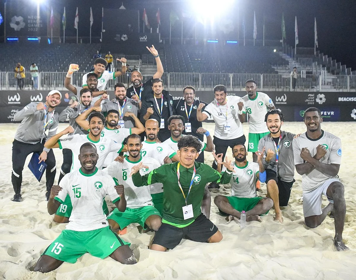 في افتتاح بطولة نيوم الدولية .. أخضر الشاطئية يتغلب على الإمارات