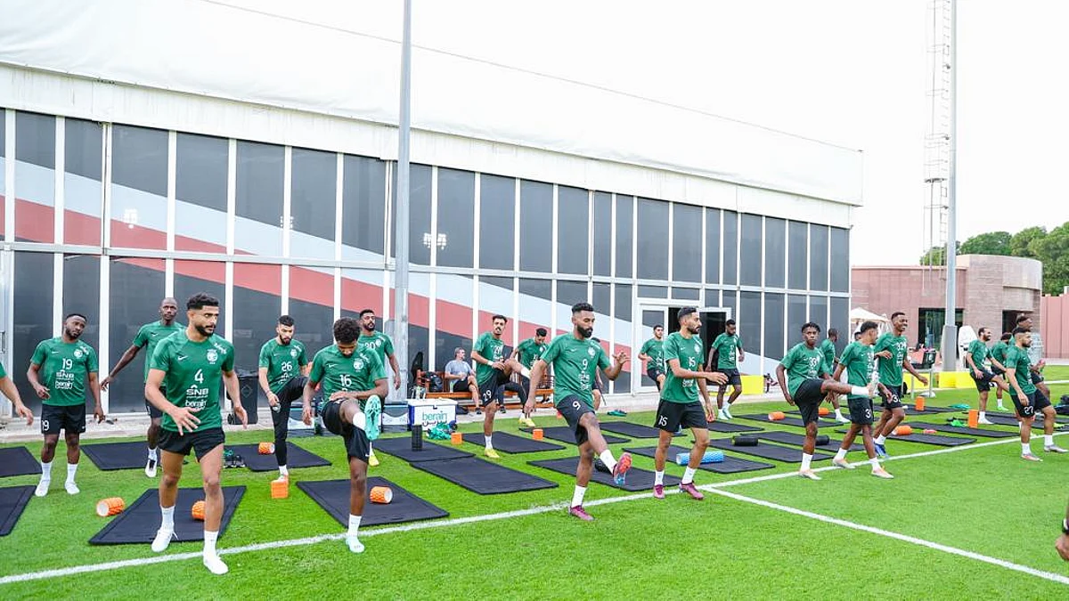جانب من تدريبات لاعبي المنتخب السعودي