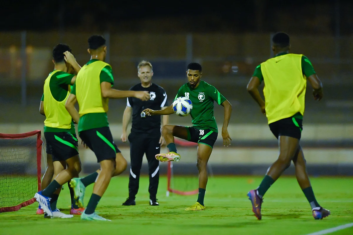 فتح ملف مواجهة البحرين.. الأخضر الأولمبي يعاود تدريباته
