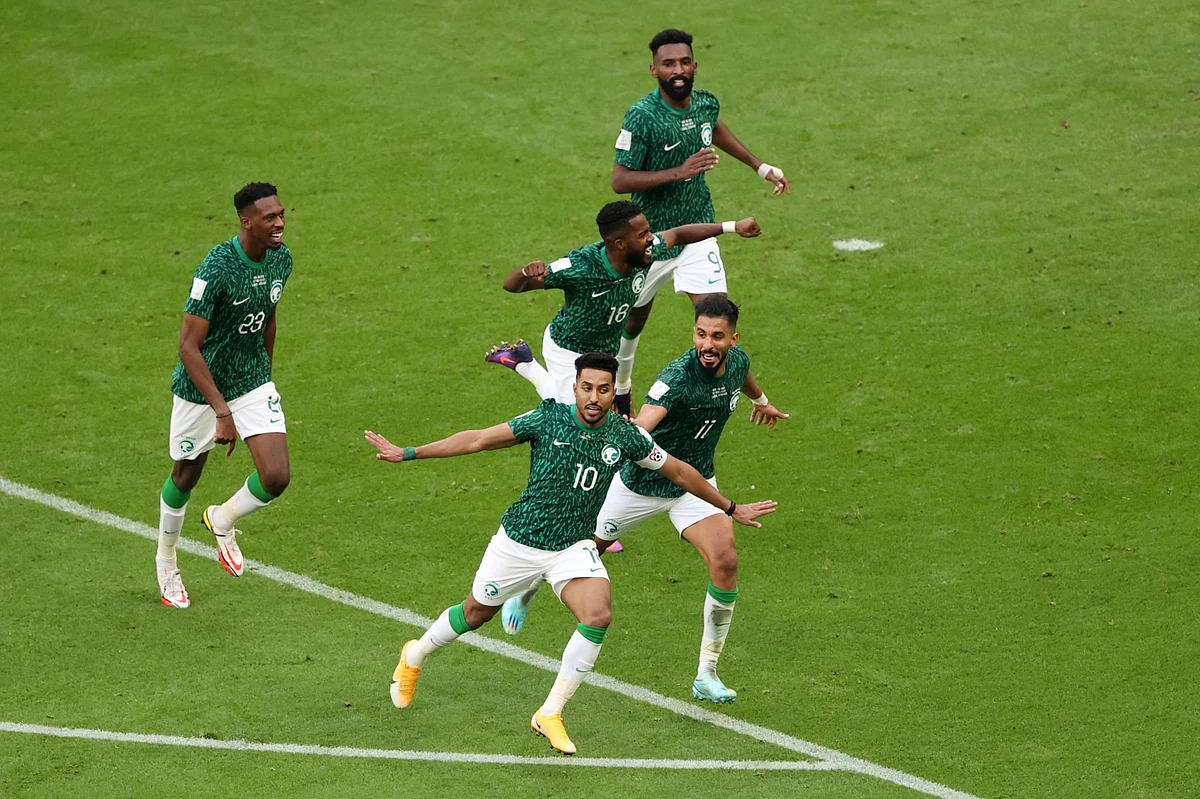 الأخضر السعودي أمام الأرجنتين.. بهمة رجال طويق أسقط التانغو ورددت الجماهير "قدام يا الأخضر"
