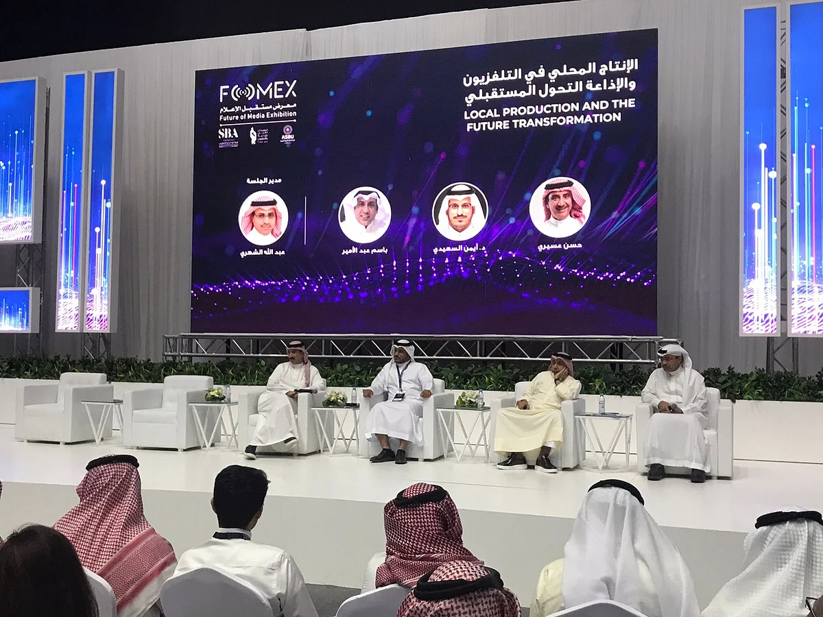 بمشاركة 200 هيئة وشركة إعلامية.. "الرياض" توحّد العرب في "معرض مستقبل الإعلام"