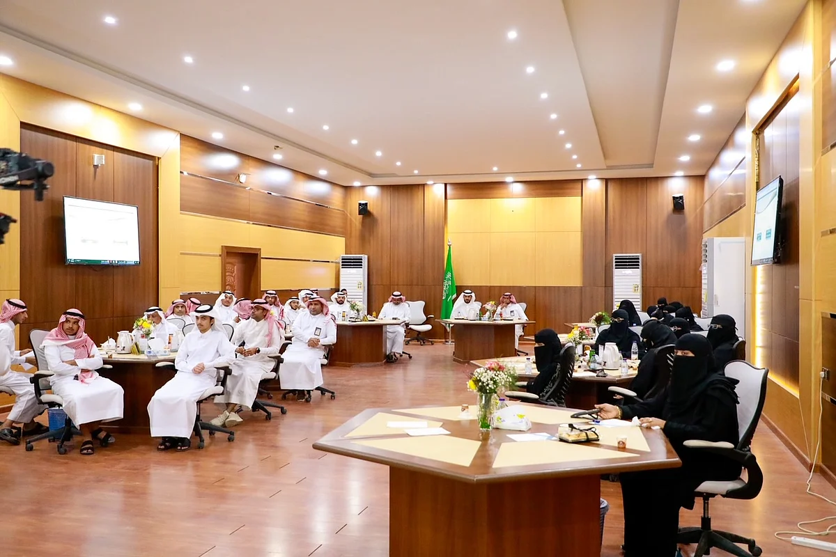المجلس التعليمي بجازان يعقد اجتماعه الأول للعام الدراسي 1444هـ