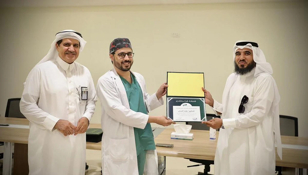 "قلبي" تُكرّم الأطباء المتطوعين بإجراء عمليات جراحية لمحدودي الدخل بالرياض