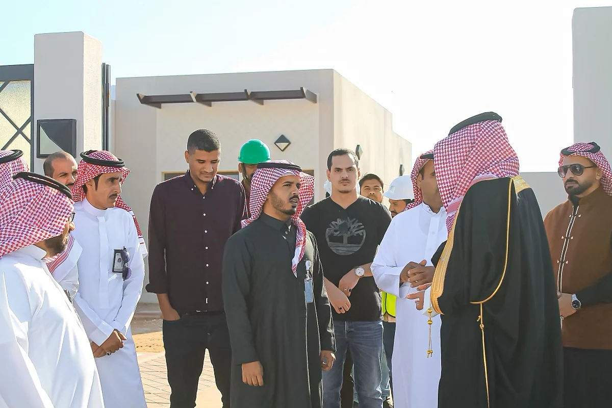 شاهد.. محافظ ينبع يتفقد مركزي ينبع النخل والجابرية للاطلاع على سير العمل والخدمات