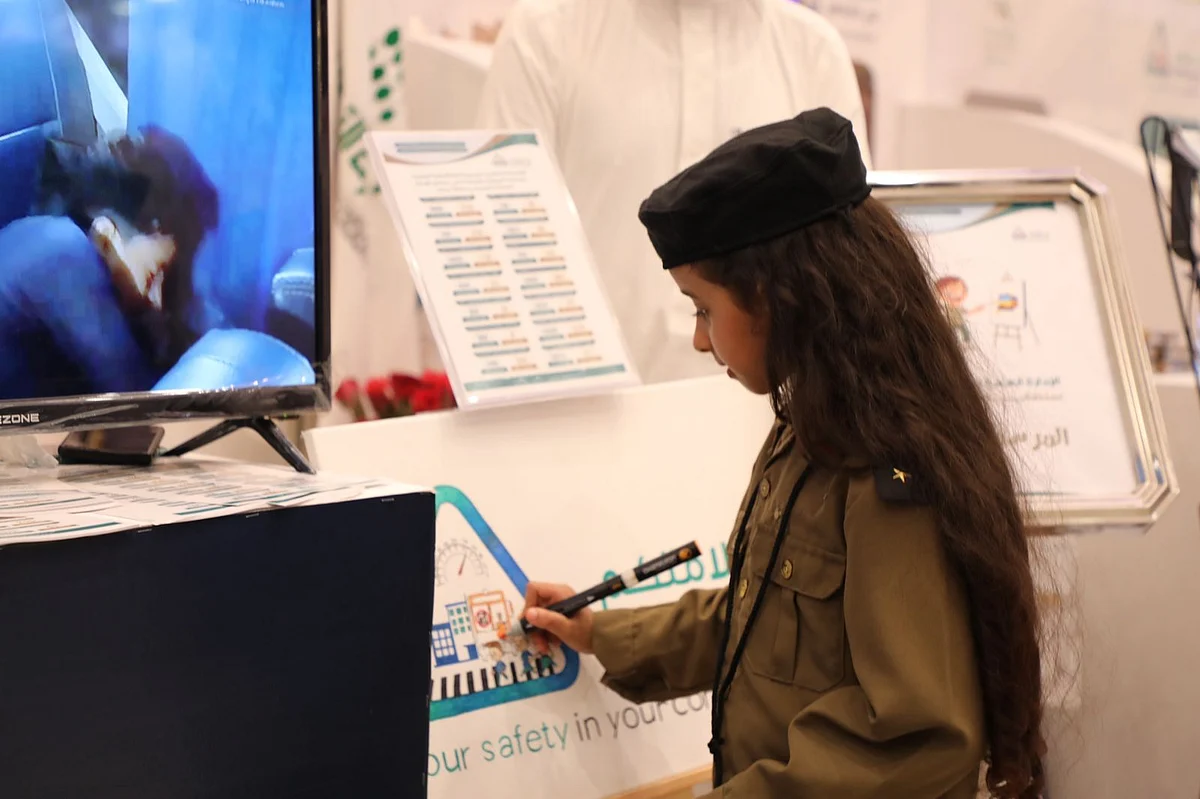 "تعليم جازان" يشارك في حملة السلامة المرورية "سلامتكم في التزامكم" والمعرض المصاحب
