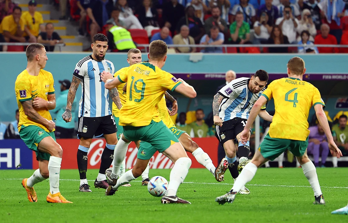 كأس العالم قطر 2022.. "ميسي" يقود الأرجنتين للدور ربع النهائي في مباراته رقم 1000