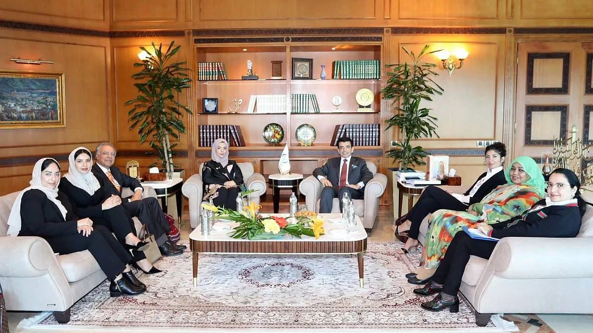 معهد الإدارة العامة يشارك في مؤتمر "الإيسيسكو" لتطوير القيادات بالمغرب