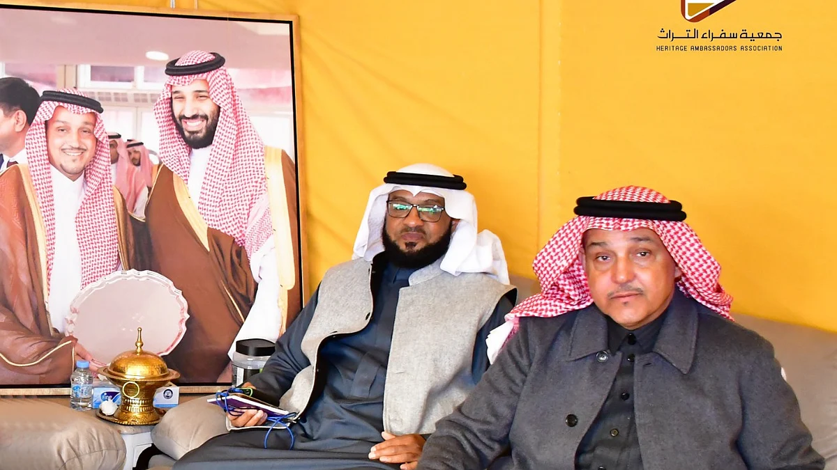 جانب من زيارة جمعية سفراء التراث لمهرجان الإبل