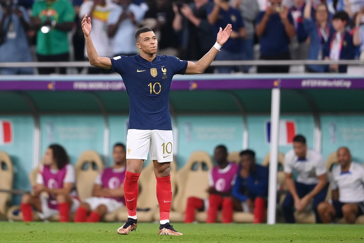 كأس العالم قطر 2022.. فرنسا تبلغ ربع النهائي بثلاثية بولندا