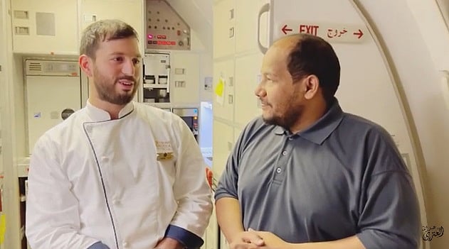 بالفيديو.. الطاهي الجوي السعودي "بترجي": العمل في هذا المجال فرصة لتعلم الثقافات