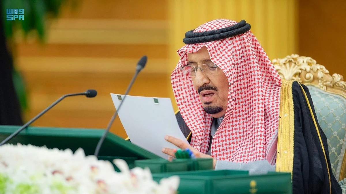 خادم الحرمين الشريفين الملك سلمان بن عبدالعزيز – حفظه الله ورعاه –