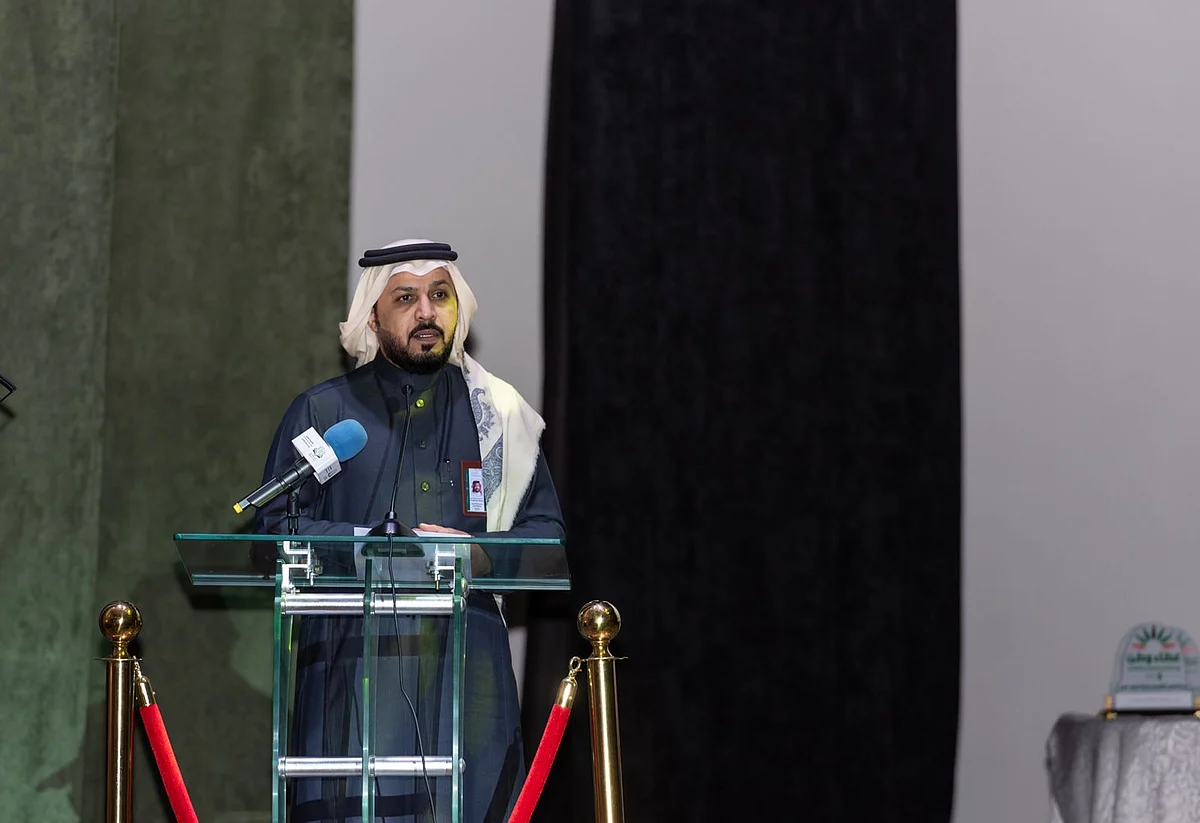 إدارة تعليم عسير تحتفل باليوم السعودي والعالمي للتطوع