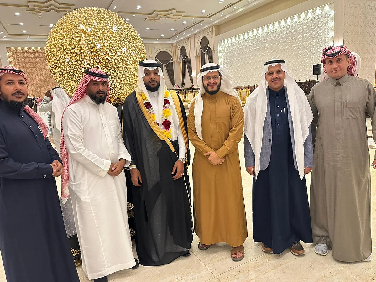 "السلماني" يحتفل بزواجه في مدينة أبها