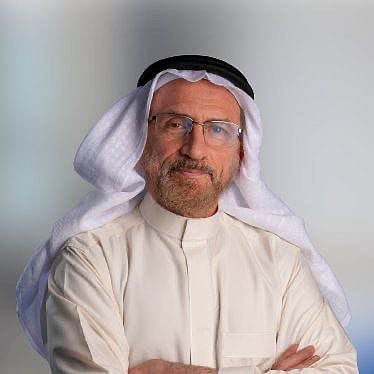 طبيب الروماتيزم وهشاشة العظام ضياء الحاج حسين