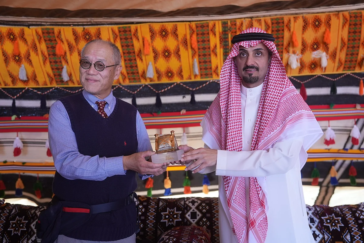 السفير الياباني ينوّه بالتطور الكبير الذي شهده مهرجان الإبل في نسخته السابعة