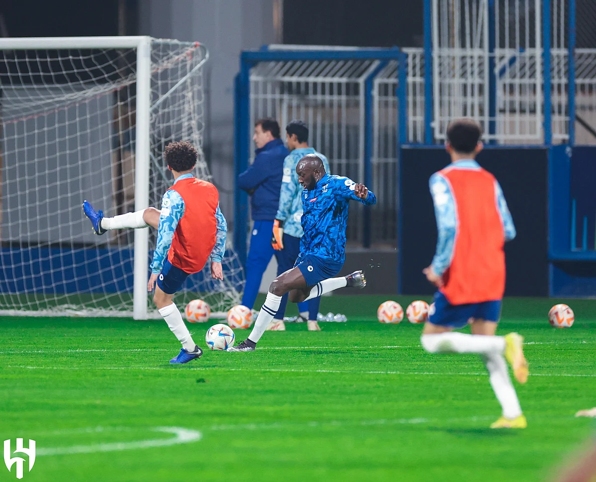 الهلال: الإصابة تُغيِّب "إيغالو" أسبوعَيْن.. والإنفلونزا تداهم "سالم"