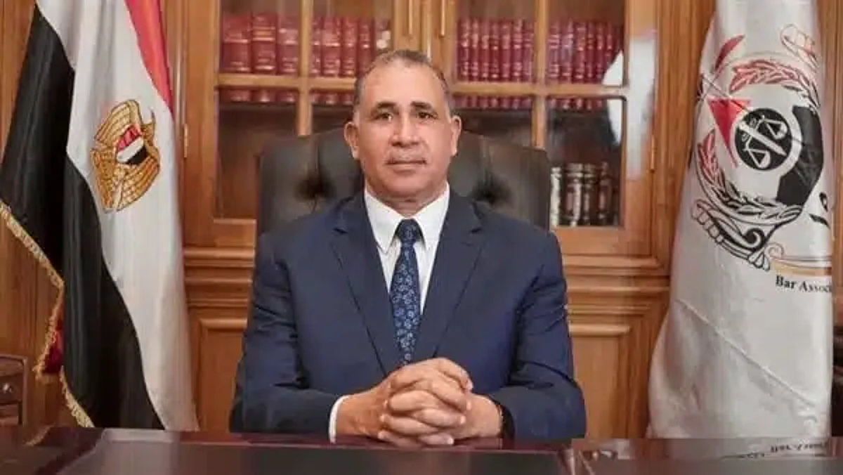 نقيب المحامين ورئيس اتحاد المحامين العرب عبدالحليم علام