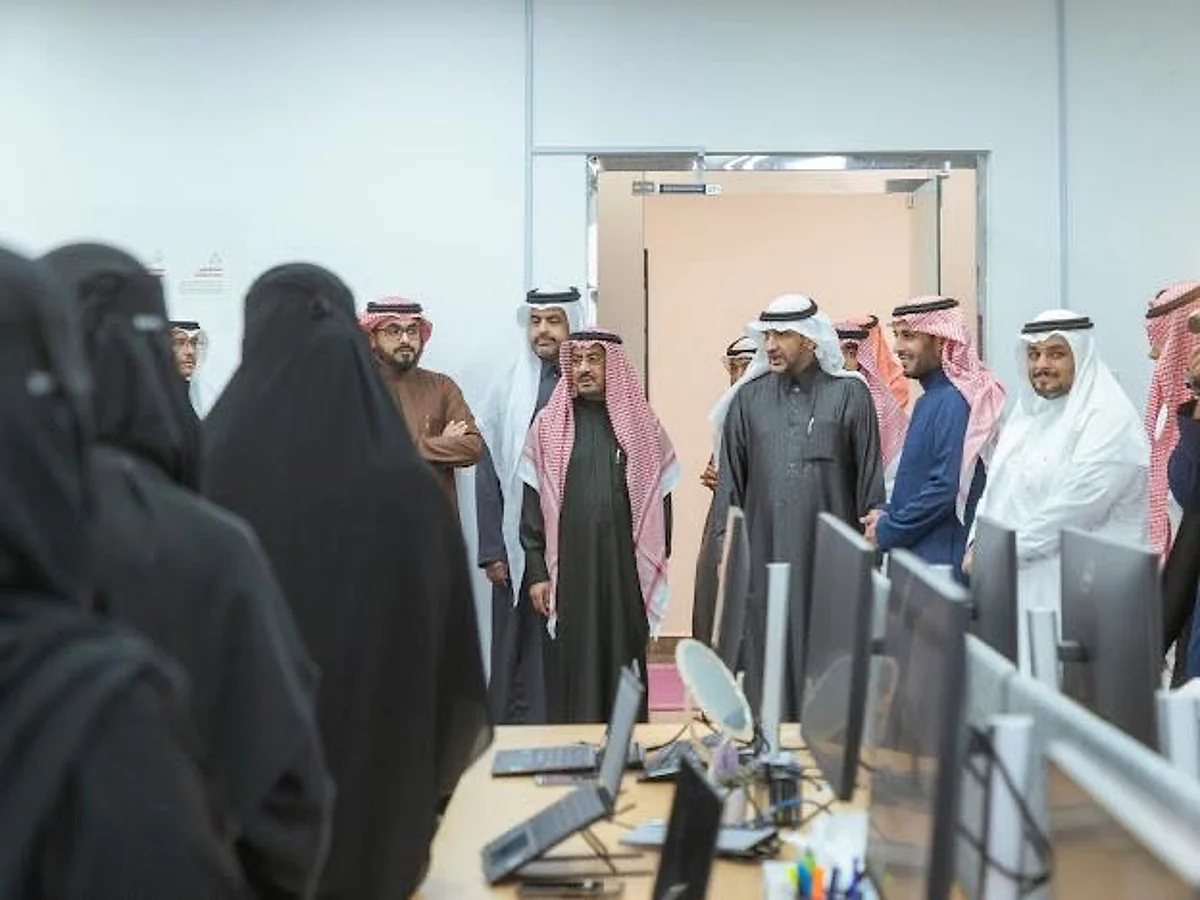 "التميمي" يطّلع على مساهمة "تمكين" في مبادرة تحفيز شركات التقنية لتوسيع نطاق أعمالها