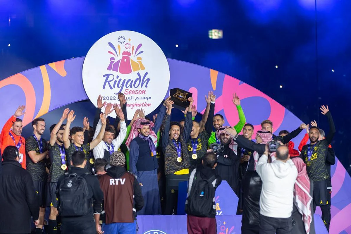 كأس موسم الرياض .. كتيبة باريس سان جيرمان تتوج باللقب .. على حساب نجوم الهلال والنصر