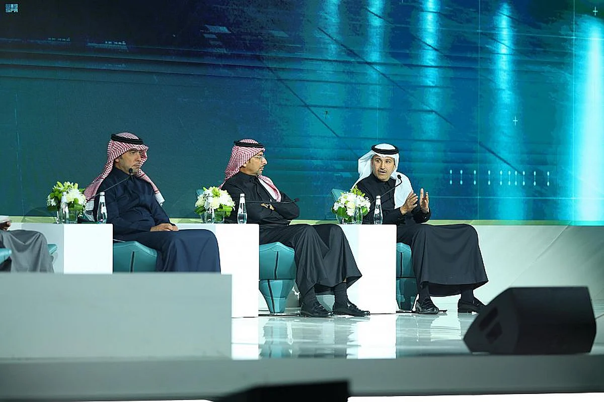 4 مطارات إقليمية... إستراتيجية النقل تتضمن استثمارات ضخمة تتجاوز 600 مليار ريال