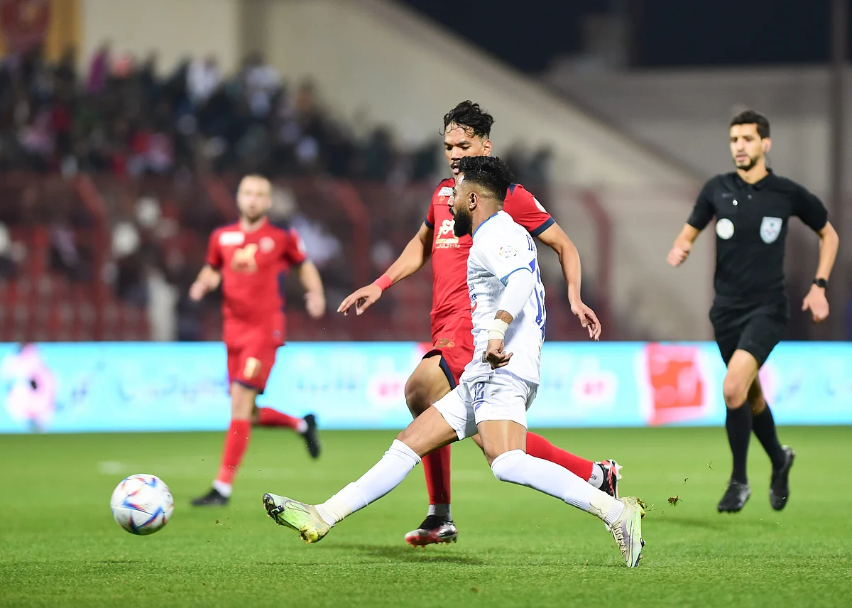 دوري روشن .. ضمك يبدع ويمتع ويقلب الطاولة أمام الفتح