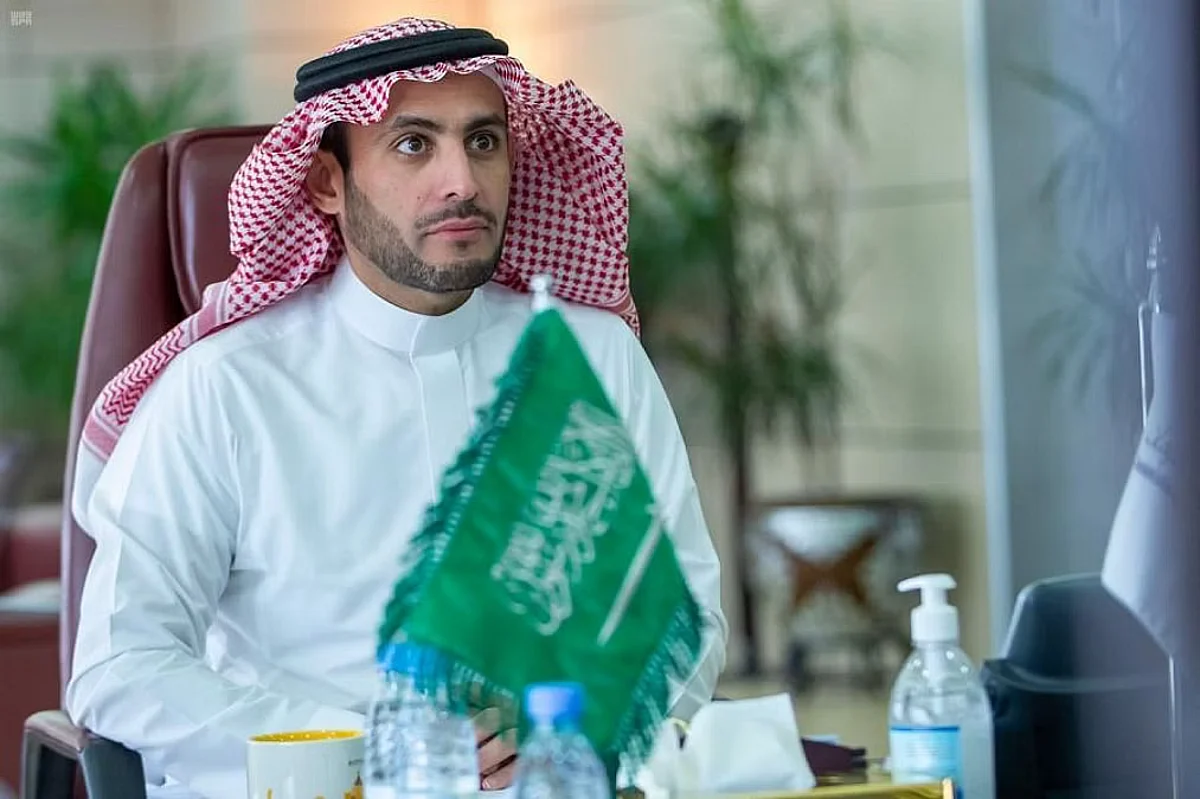 محافظ هيئة الاتصالات والفضاء والتقنية الدكتور محمد بن سعود التميمي