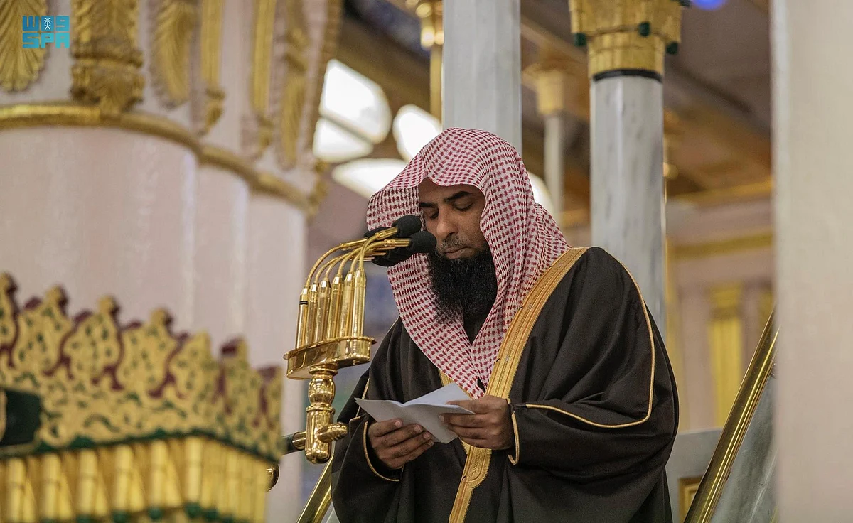 إمام وخطيب المسجد النبوي صلاح بن محمد البدير