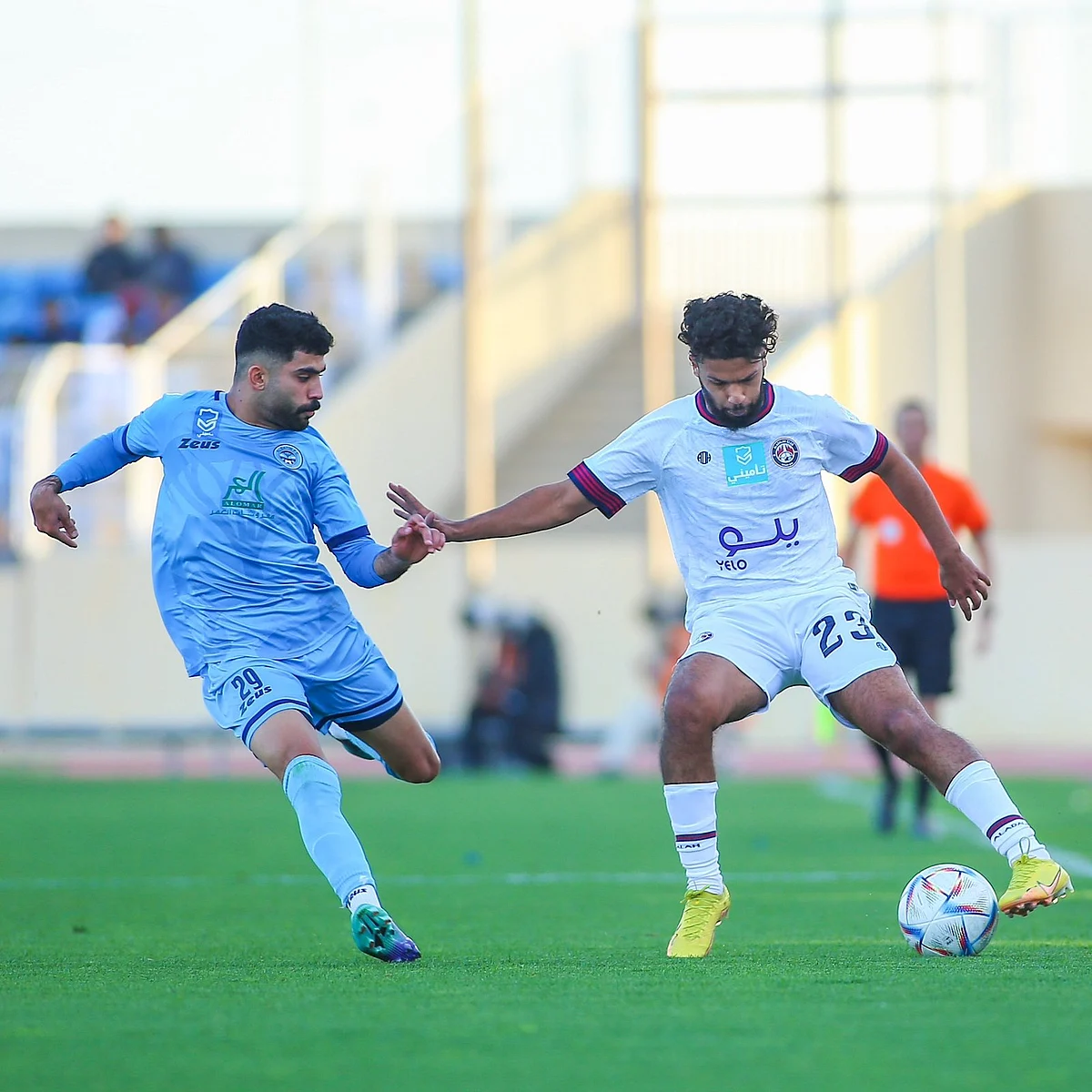 دوري روشن للمحترفين.. مدافع "العدالة" يحرم فريقه الفوز أمام "الباطن"