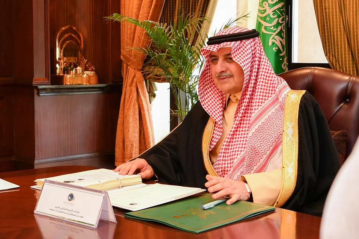 فهد بن سلطان أمير منطقة تبوك