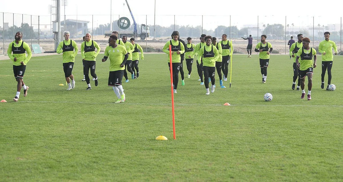في افتتاح الجولة 13 من دوري روشن.. الاتفاق يجري تدريبه الأخير للفتح ويغادر للأحساء