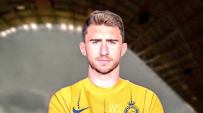 بعقد لمدة عامين.. "إيمريك لابورت" لاعب مانشستر سيتي إلى النصر