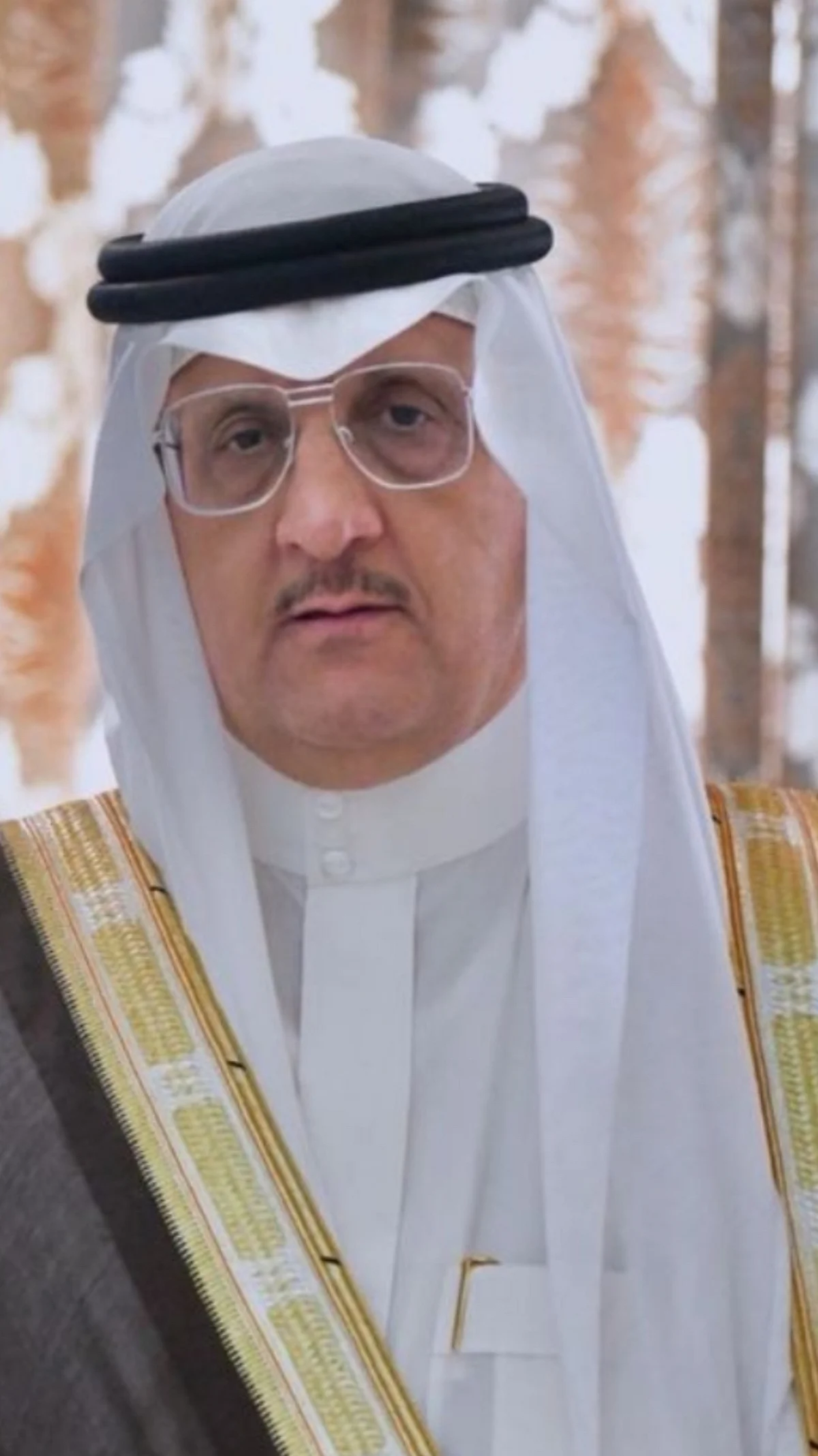 محافظ شقراء يوجه بمتابعة الأسواق والنظافة ونقاط بيع الأضاحي والمسالخ