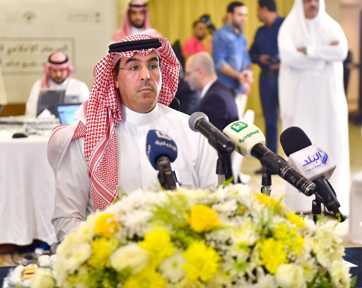 "العواد" يتفقد المراكز الإعلامية بالمشاعر وينوه بجهود القيادة في خدمة الحجيج