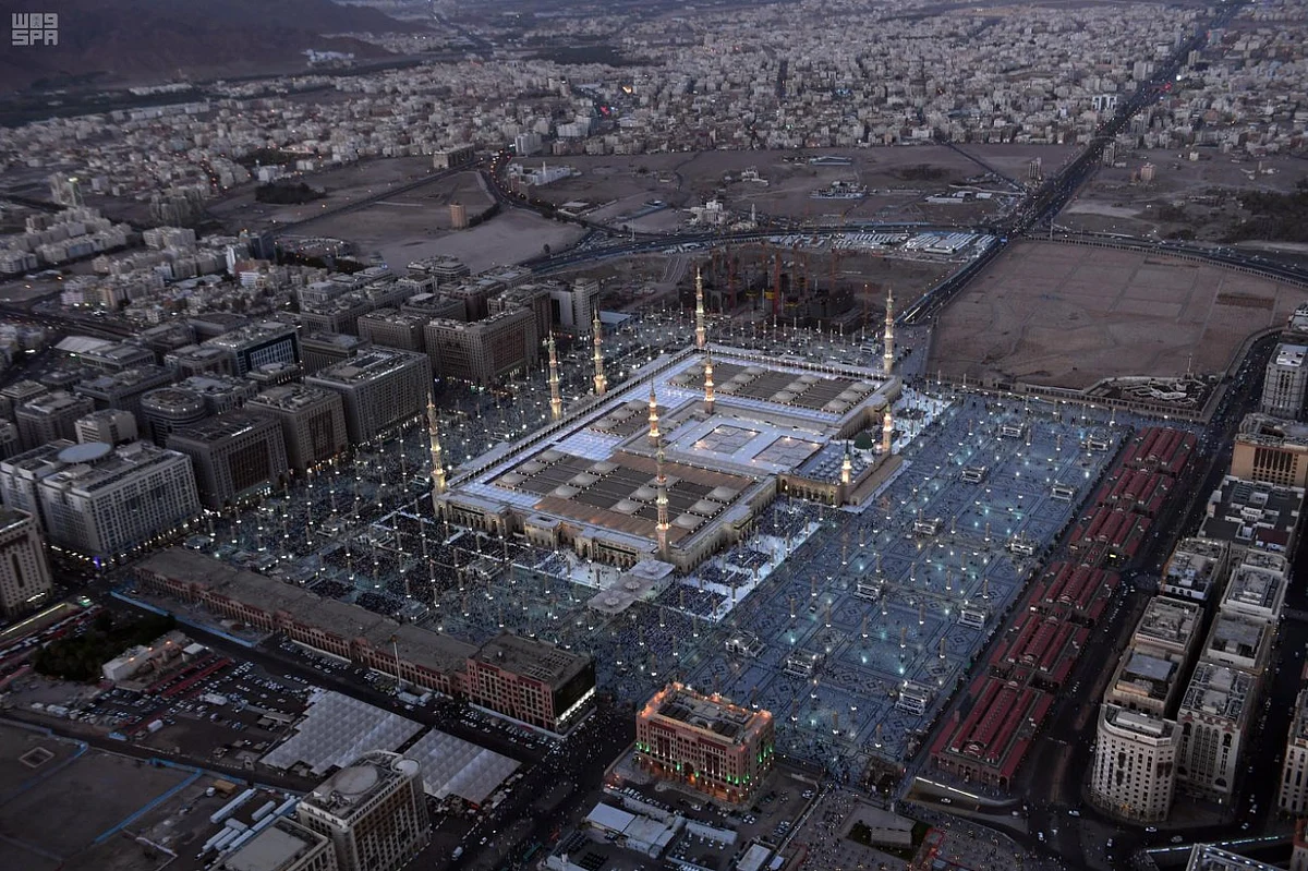 رئاسة المسجد النبوي تكمل استعداداتها لاستقبال المصلين في العشر الأواخر