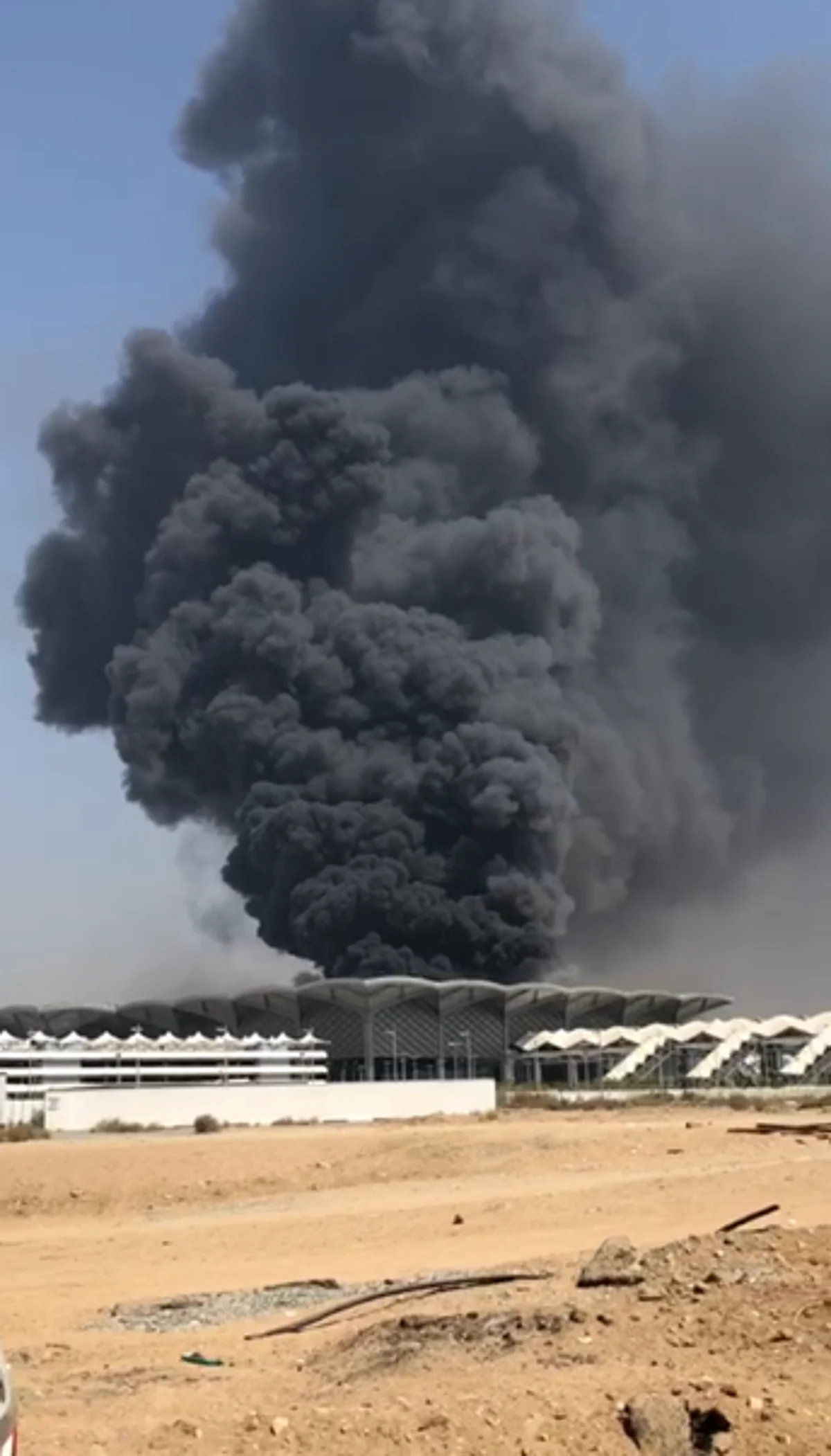 حريق متطور بمحطة قطار الحرمين بسليمانية جدة