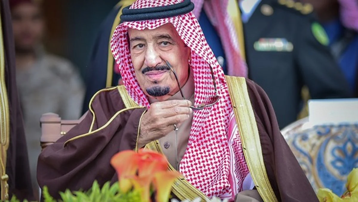 دلالات الأوامر الملكية الأخيرة.. هل يقع مسؤولو الدولة تحت مجهر التقييم الدائم؟