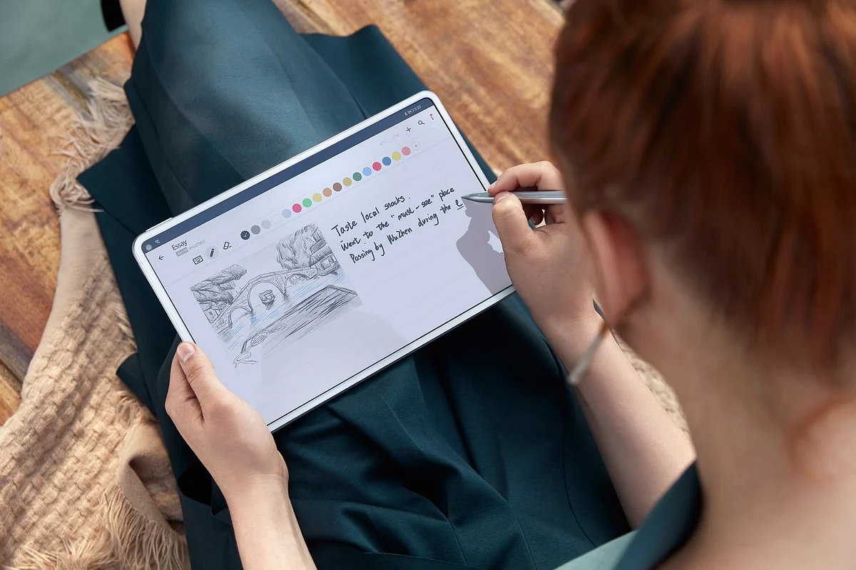 HUAWEI MatePad Pro.. جهاز لوحي متطور لا غنى عن اقتنائه عند العمل من المنزل