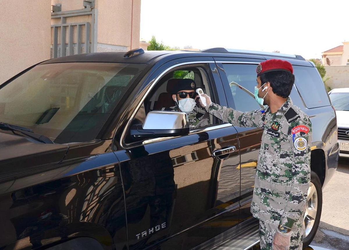 بخطط احترازية مشددة.. سجون الشرقية تعود للعمل بعد رفع التعليق