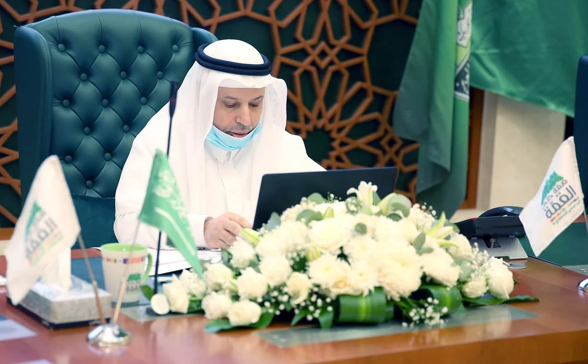 "اليوبي" يرعى حفل جامعة المؤسس باليوم الوطني التسعين
