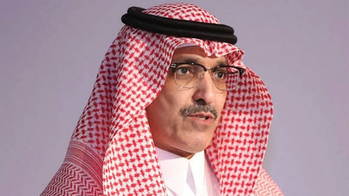 "وزير المالية" : الأمر الملكي أعفى توريدات نقل الملكية والبيع السكنية والتجارية والزراعة والأراضي من ضريبة القيمة المضافة 15٪