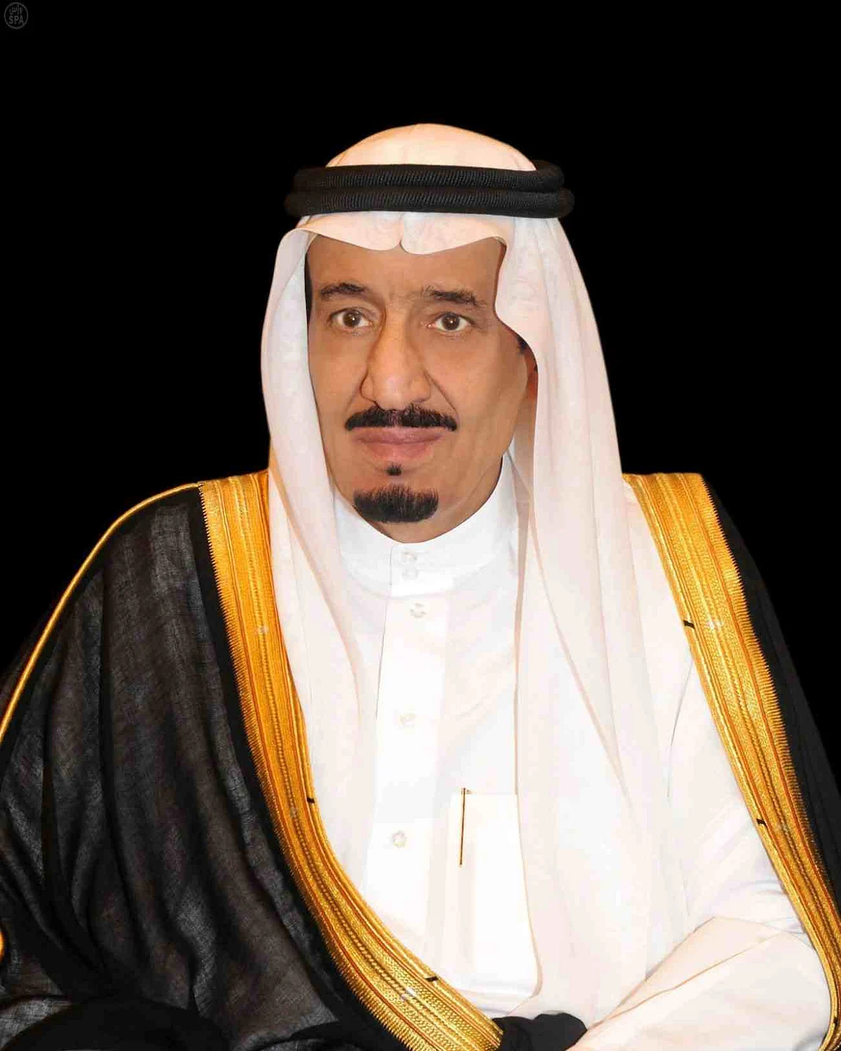 منح ميدالية الاستحقاق من الدرجة الثالثة لـ"58" مواطنًا لتبرعهم بالدم عشر مرات